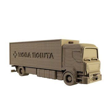 Картонний 3Д пазл Вантажівка Нової пошти