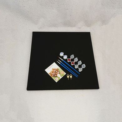 "Сияющие семейные ладошки" Набор для создания отпечатков на черном полотне (красные и серебряные блестки) 40*40