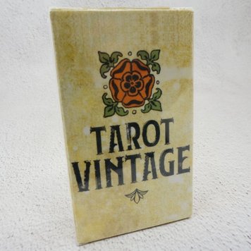 Фото Таро Вінтаж / Vintage Tarot колоди карт від інтернет-магазину Sylarozumu.com.ua